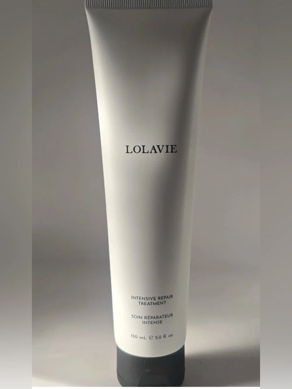 LOLAVIE Intensive Repair Treatment Hair Mask - White